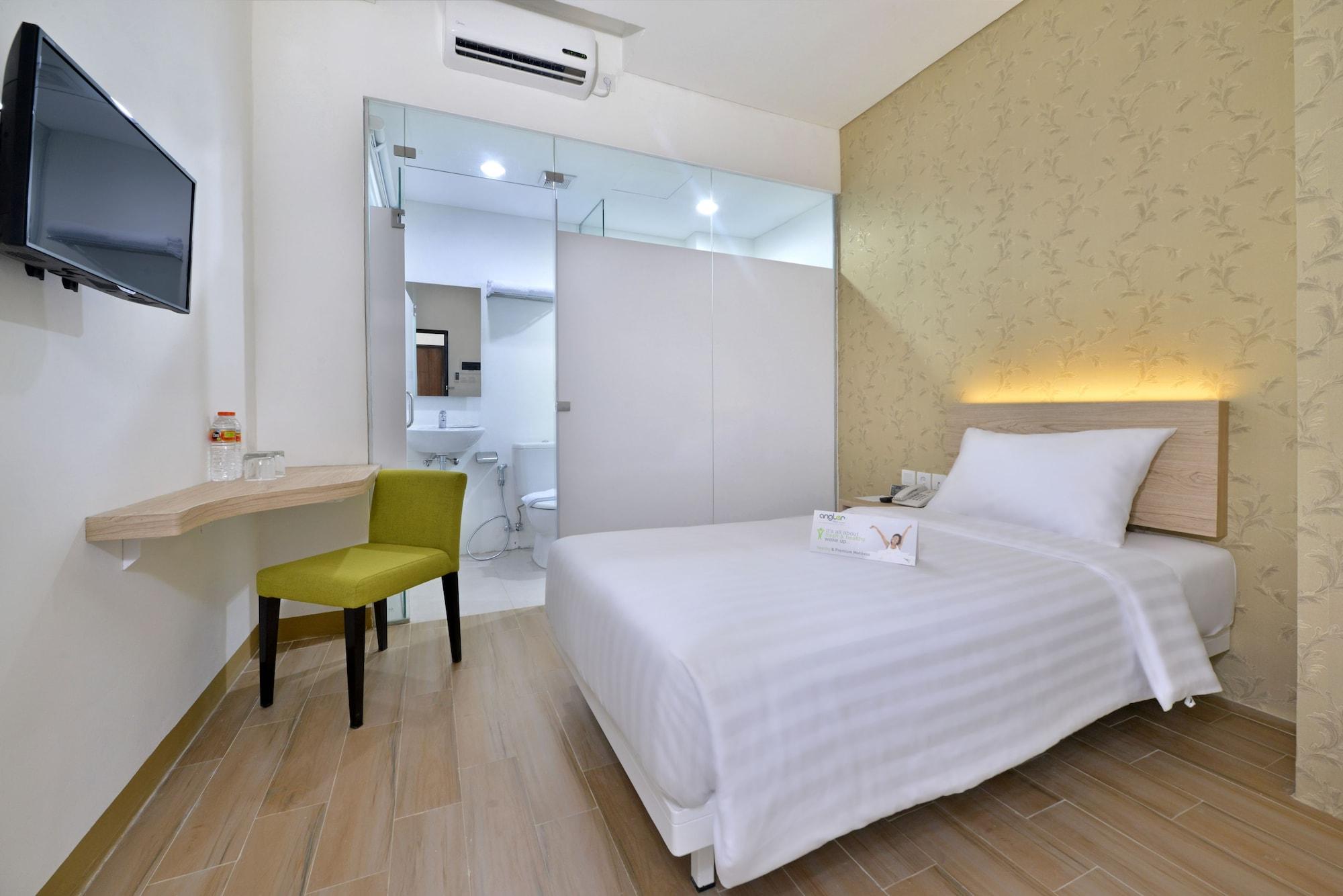 Whiz Hotel Falatehan Jakarta Extérieur photo