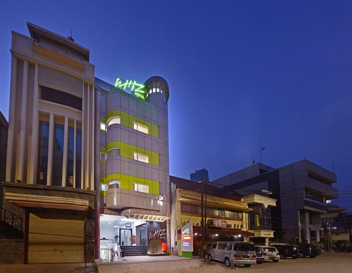 Whiz Hotel Falatehan Jakarta Extérieur photo
